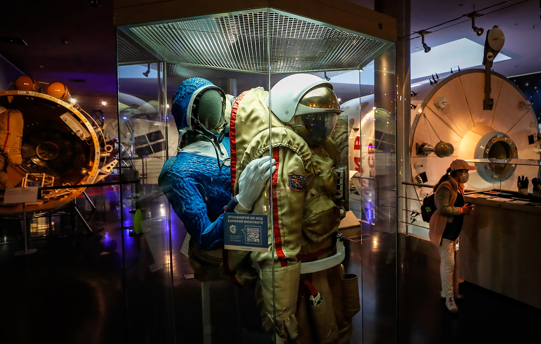 Выставка "Во имя мира и прогресса", приуроченная к 45-летию программы "Союз-Аполлон", открылась в пятницу в музее космонавтики в Москве