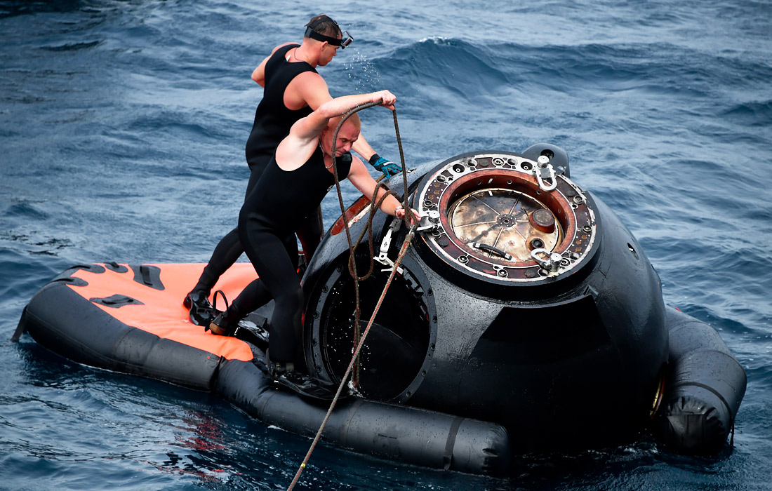 В Приморском крае прошли учения по поиску и эвакуации приводнившегося спускаемого аппарата космического корабля "Союз"
