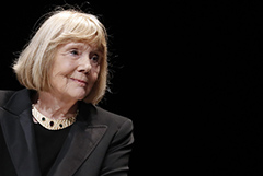 Умерла актриса из "Игры престолов" и фильма о Бонде Дайана Ригг