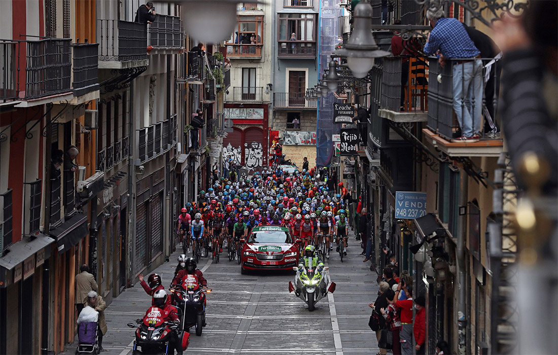 Знаменитая велогонка "Вуэльта" проходит в Испании