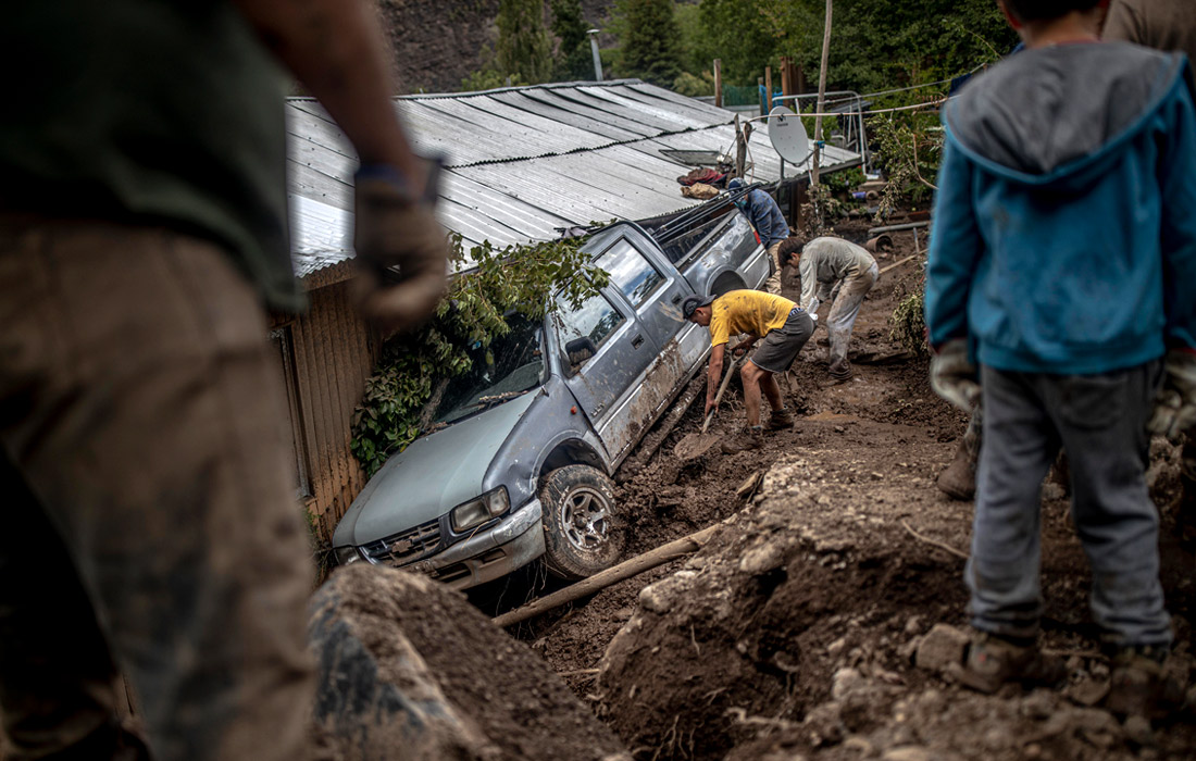 Небольшой городок Сан-Альфонсо в Чили был полностью разрушен после шторма, затронувшего центральную часть страны