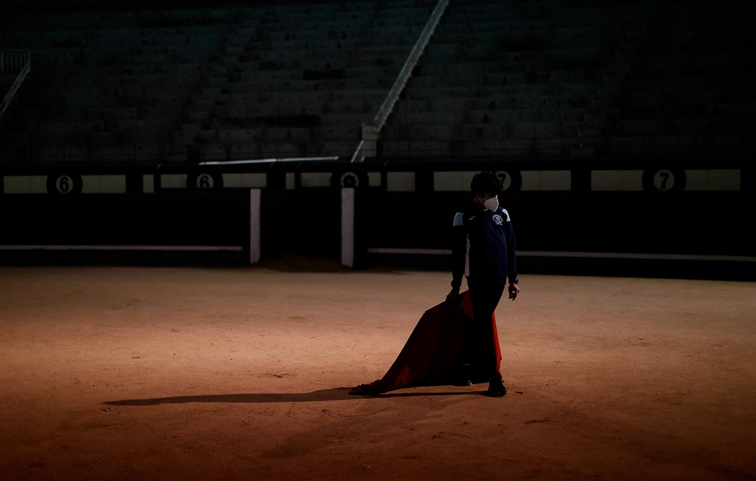 Академия была закрыта на несколько месяцев из-за пандемии COVID-19