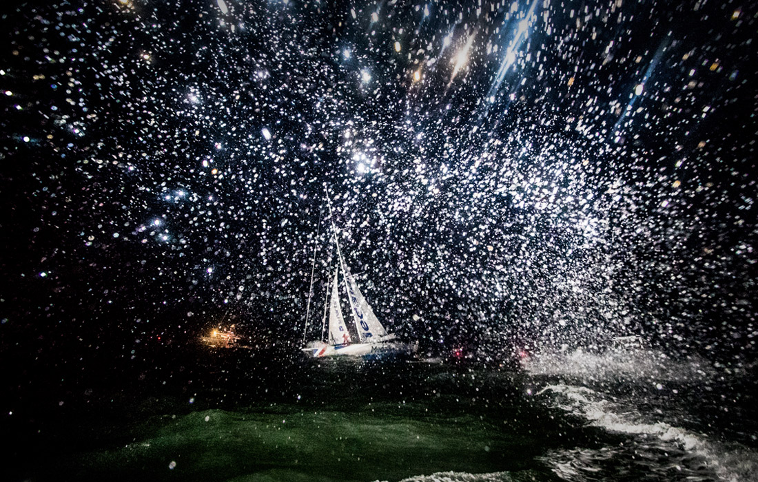 Во время регаты Vendee Globe во Франции