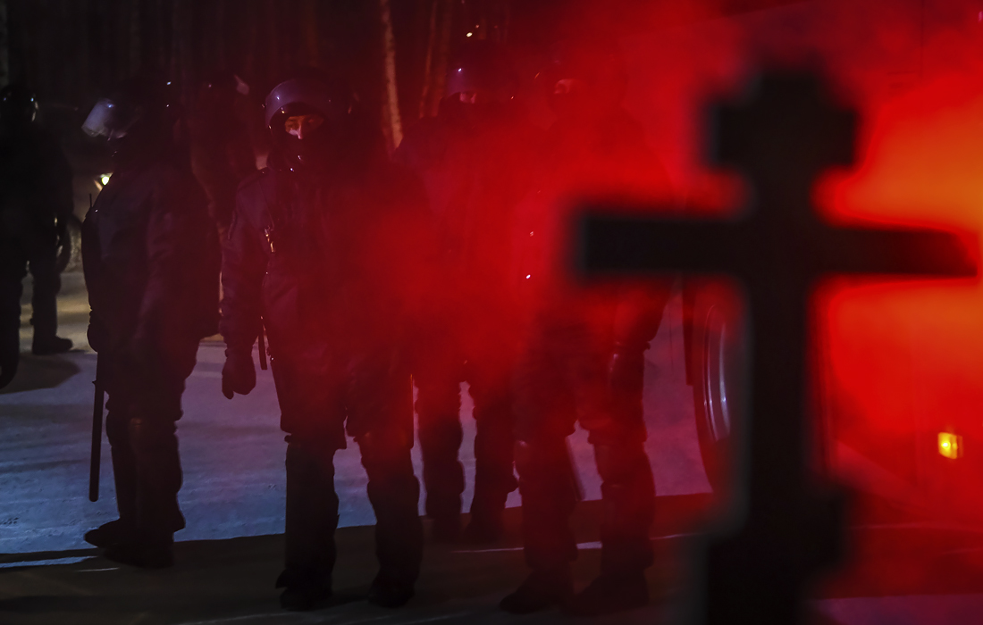 Среднеуральский женский монастырь после штурма полицией