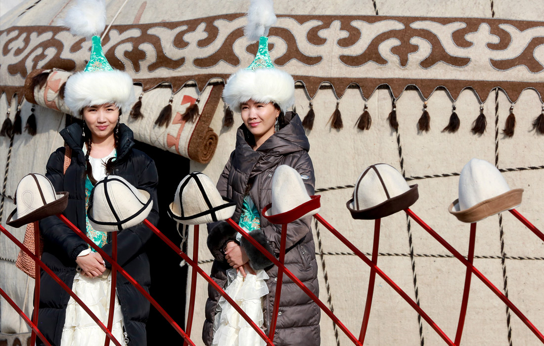 В Киргизии отметили День национального головного убора "Ак калпака"