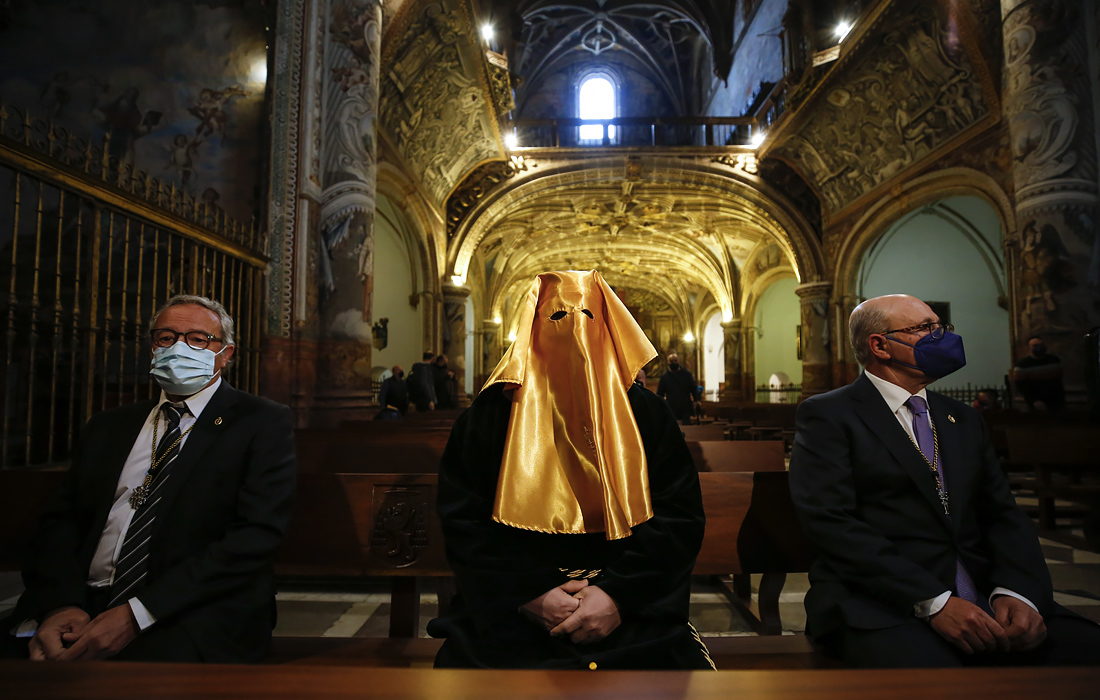 Церемония освобождения узника по традиции празднования Страстной недели в испанской Гранаде