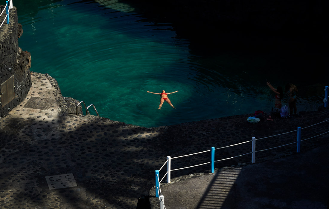 Природный бассейн Чарко-Асуль на Канарских островах