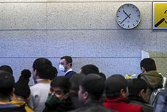 В РФ рассмотрят отказ от бумажных тестов при въезде иностранных граждан