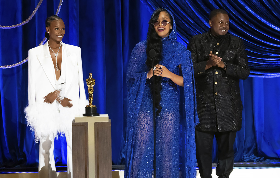 Авторы песни Fight for You из фильма "Иуда и черный мессия" завоевали "Оскар" в категории "лучшая оригинальная песня"