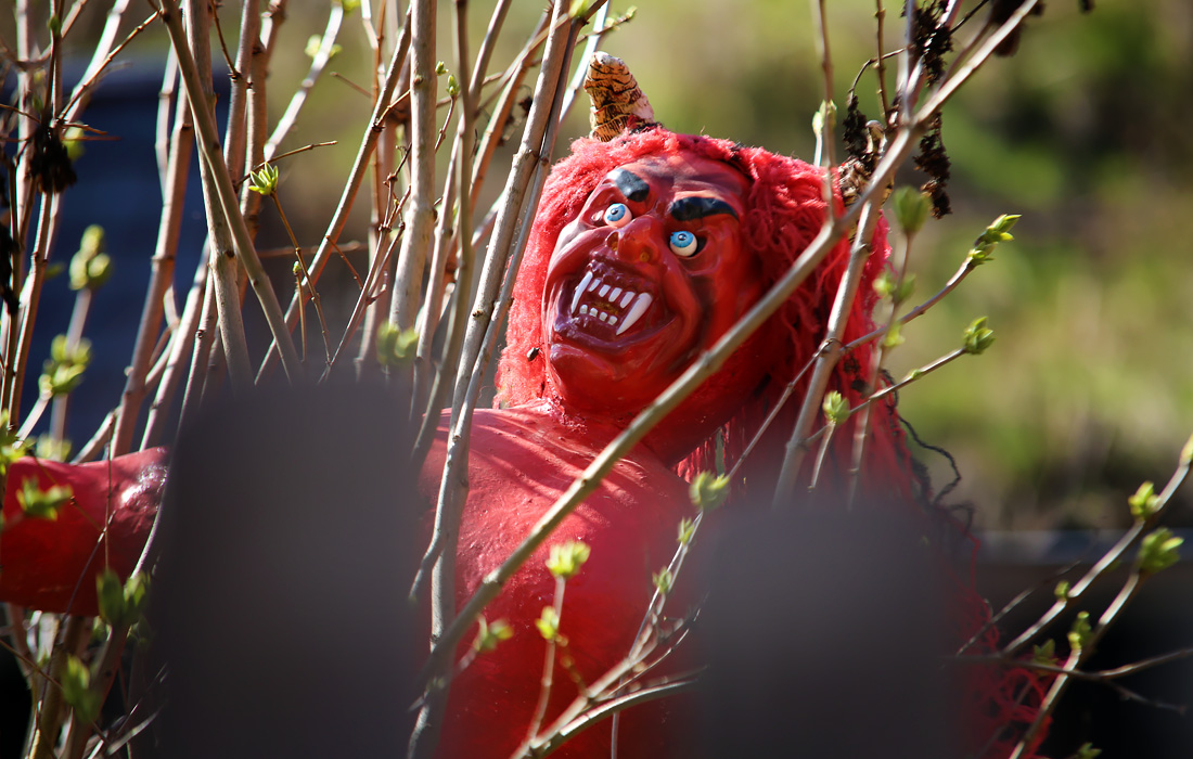 Празднование Вальпургиевой ночи в горах немецкого Гарца