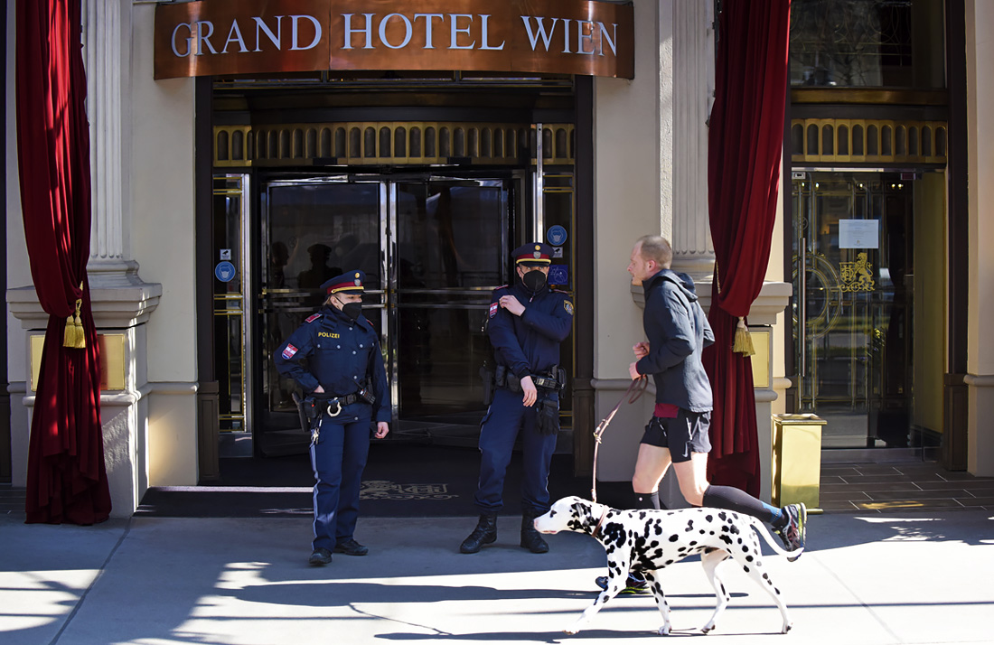 В Вене проходит очередное очное заседание совместной комиссии по иранской ядерной программе