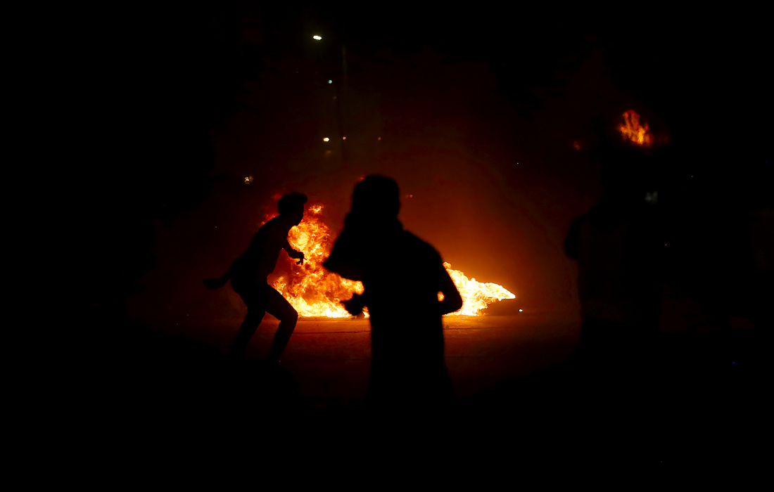 Израильские военные допустили сухопутную операцию против ХАМАС. Министр обороны Бенни Ганц уже одобрил призыв 5 тысяч резервистов в случае обострения ситуации вокруг сектора Газа.