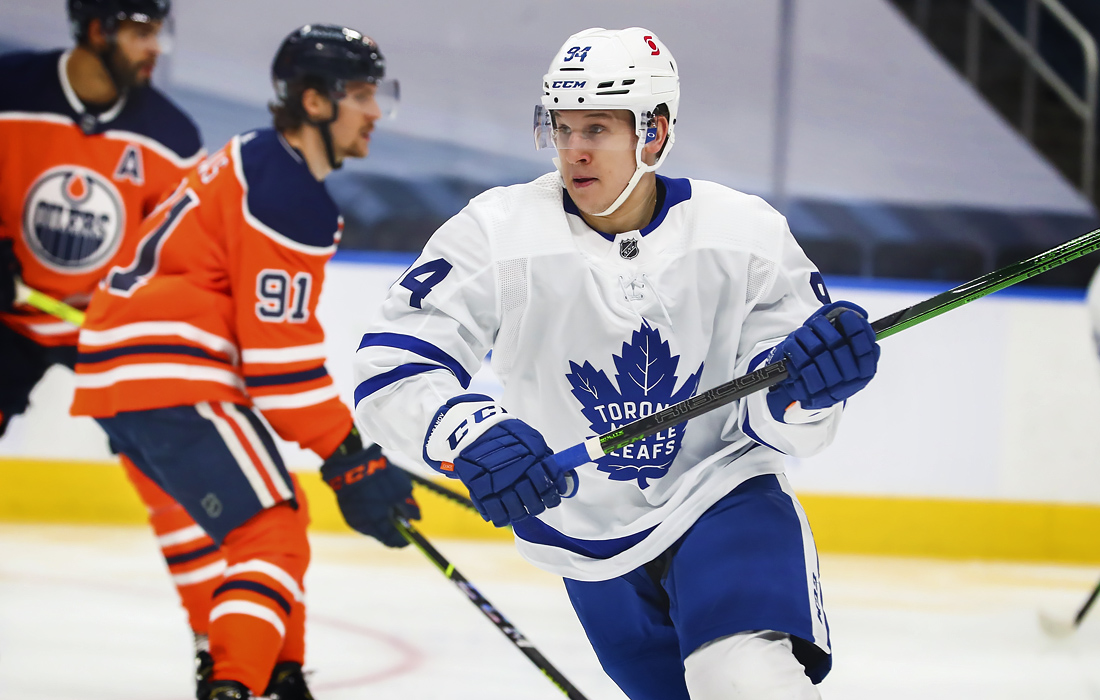 Александр Барабанов. Нападающий "Сан-Хосе". Отыграл за эту команду один сезон, провел 9 матчей и набрал 7 (3+4 по системе "гол+пас") очков. Всего в НХЛ сыграл в 22 матчах и набрал 8 (3+5) очков.