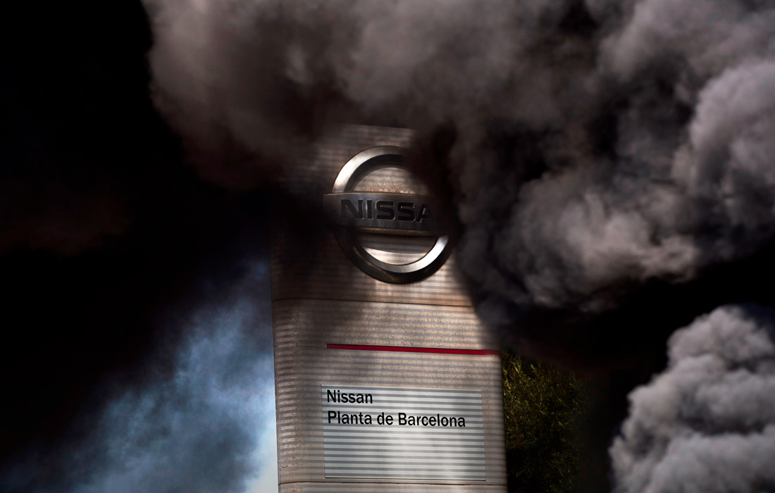В Барселоне прошла акция протеста сотрудников Nissan после объявления компанией планов закрытия завода