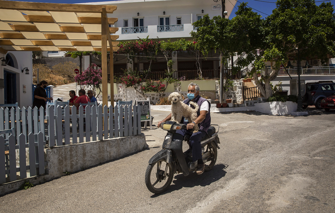 Греческий остров Астипалея должен постепенно получить совершенно новую транспортную систему с электрическими автомобилями, автобусами, скутерами и электровелосипедами