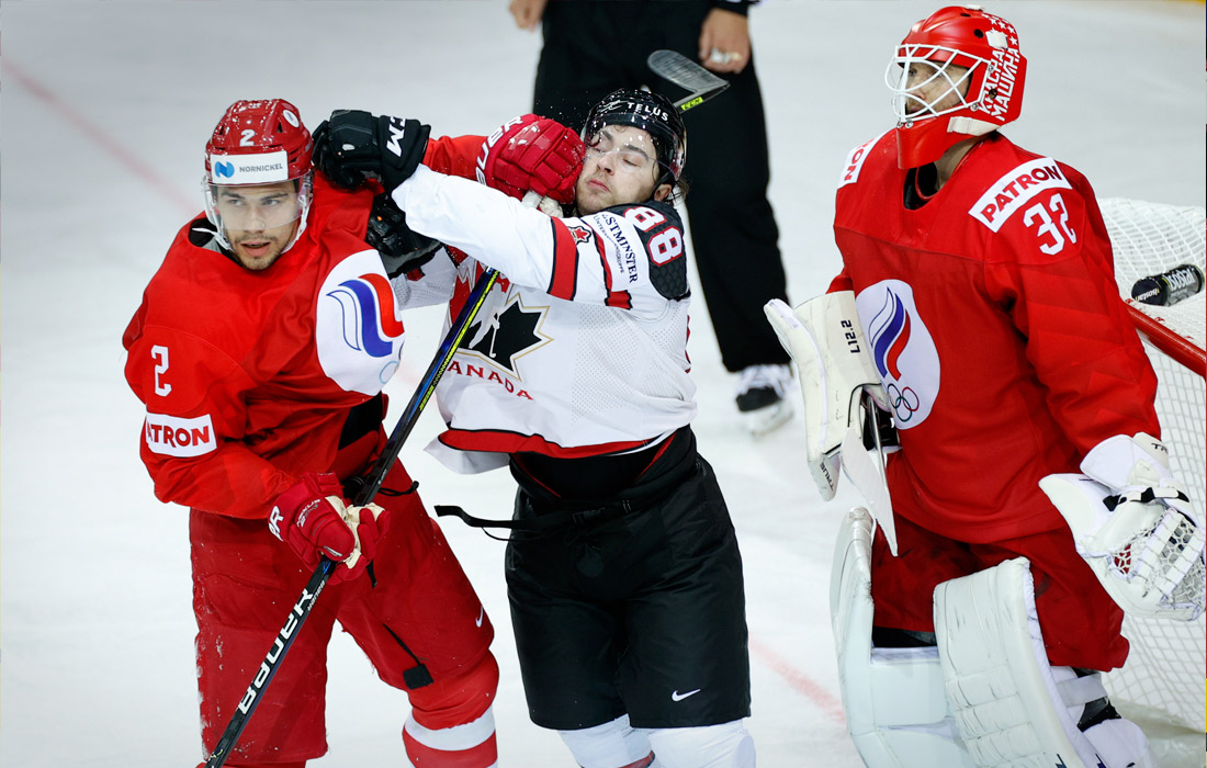 Эпизод с участием россиянина Артема Зуба (№2) и Эндрю Манджапане (№88)