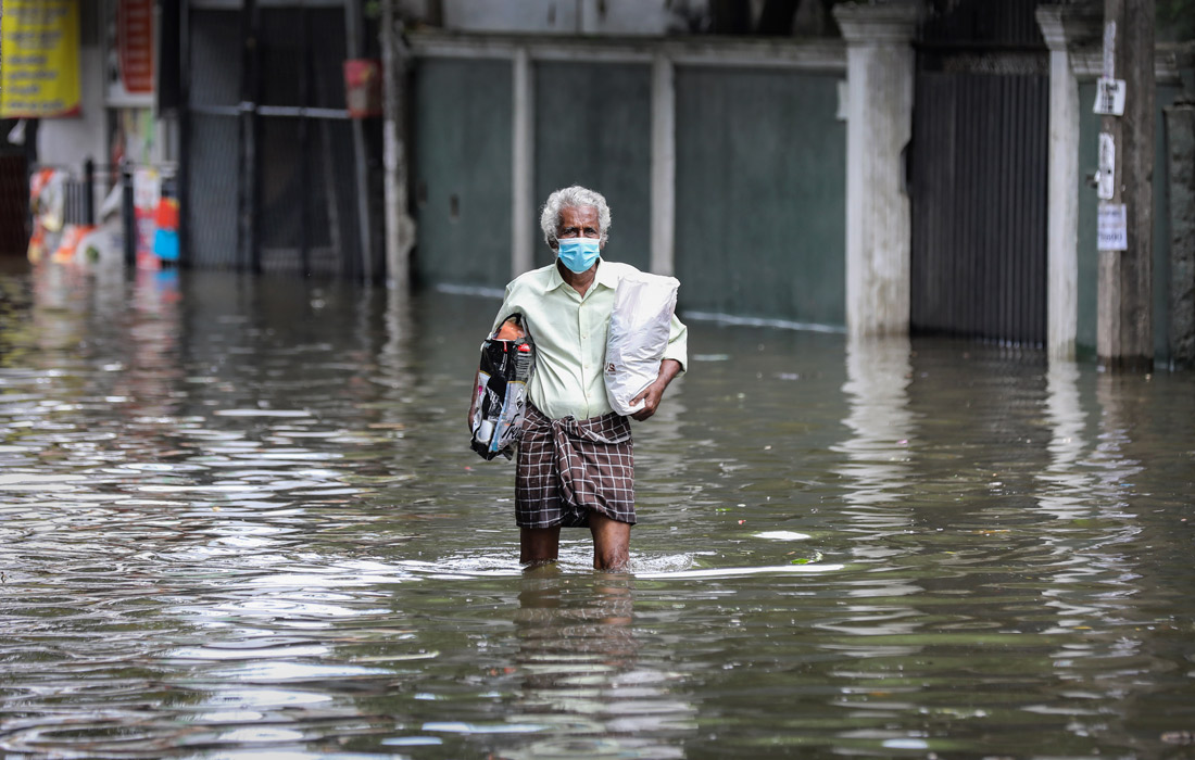 По меньшей мере 14 человек погибли на Шри-Ланке из-за наводнений и оползней, вызванных проливным дождем