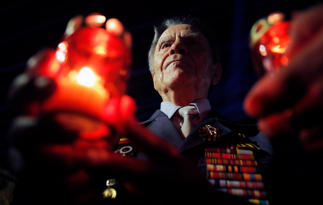 Ветеран у Музея Победы в Москве