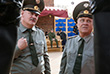 Актер и режиссер Игорь Зайцев и Владимир Меньшов на съемках фильма "Каникулы строгого режима". 26 августа 2008 года.