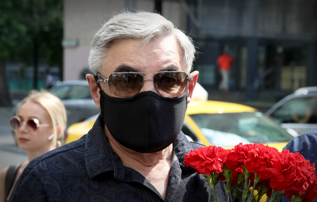 Актер Александр Панкратов-Черный