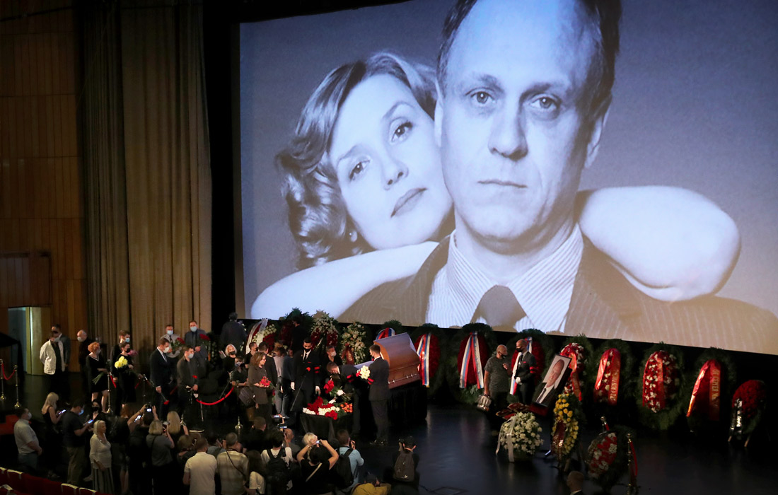 Церемония прощания с Владимиром Меньшовым