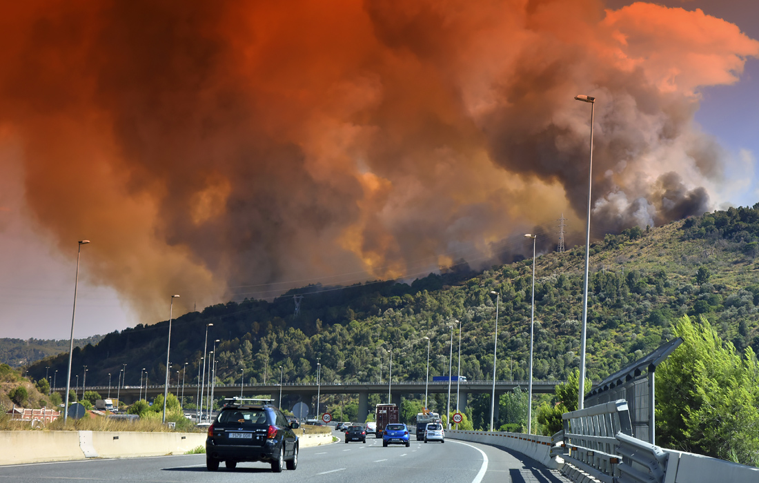 Лесные пожары в испанской провинции Барселона