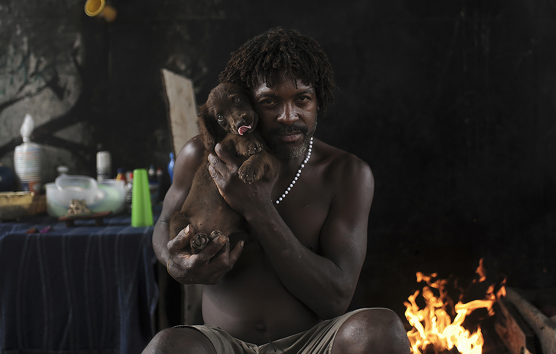 Безработица и высокие цены на продукты питания привели к увеличению числа бездомных на фоне COVID-19 в Рио-де-Жанейро