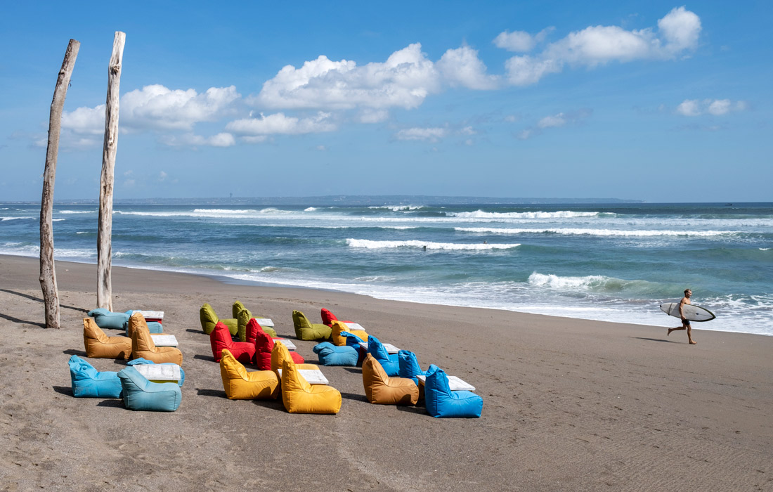 Власти Индонезии продлили срок действия ограничений по коронавирусу на Бали до 30 августа