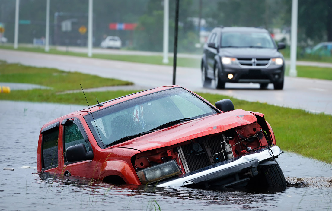 "Ида" обрушилась на Луизиану в 16-ю годовщину другого разрушительного урагана - "Катрины", унесшей жизни более 1,8 тыс. человек