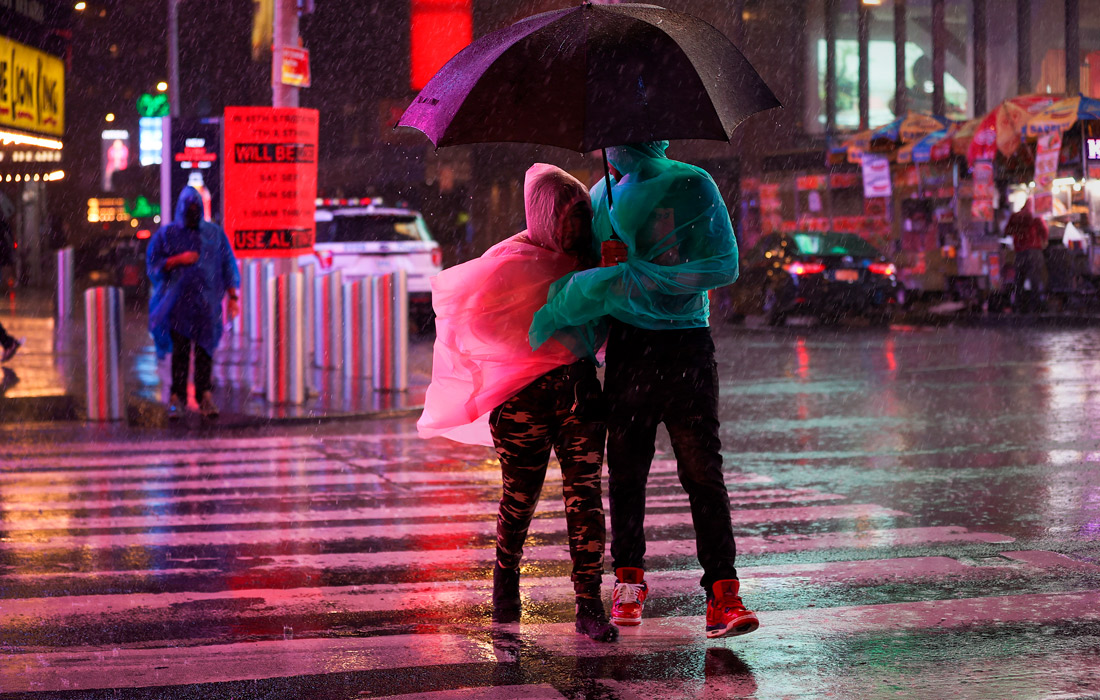 В Нью-Йорке введен режим ЧС из-за проливного дождя