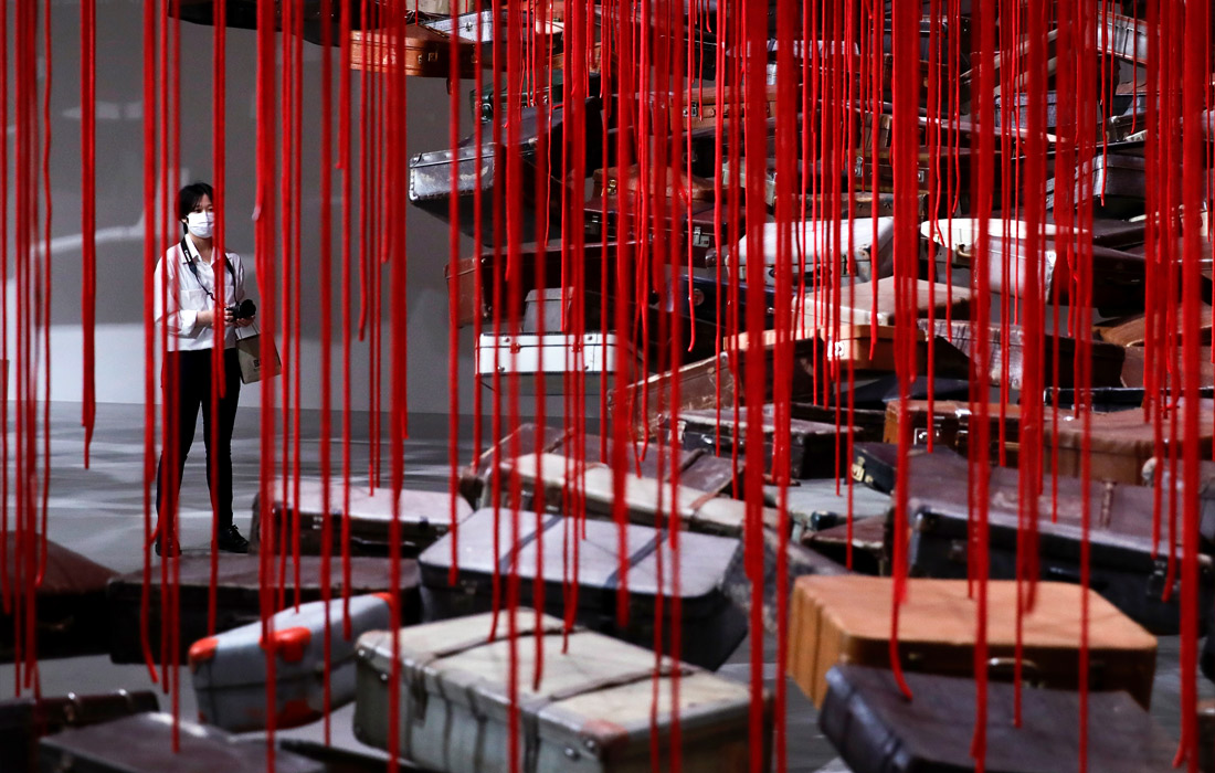 Выставка японской художницы Тихару Сиоты "Вибрации души" в Тайбэе