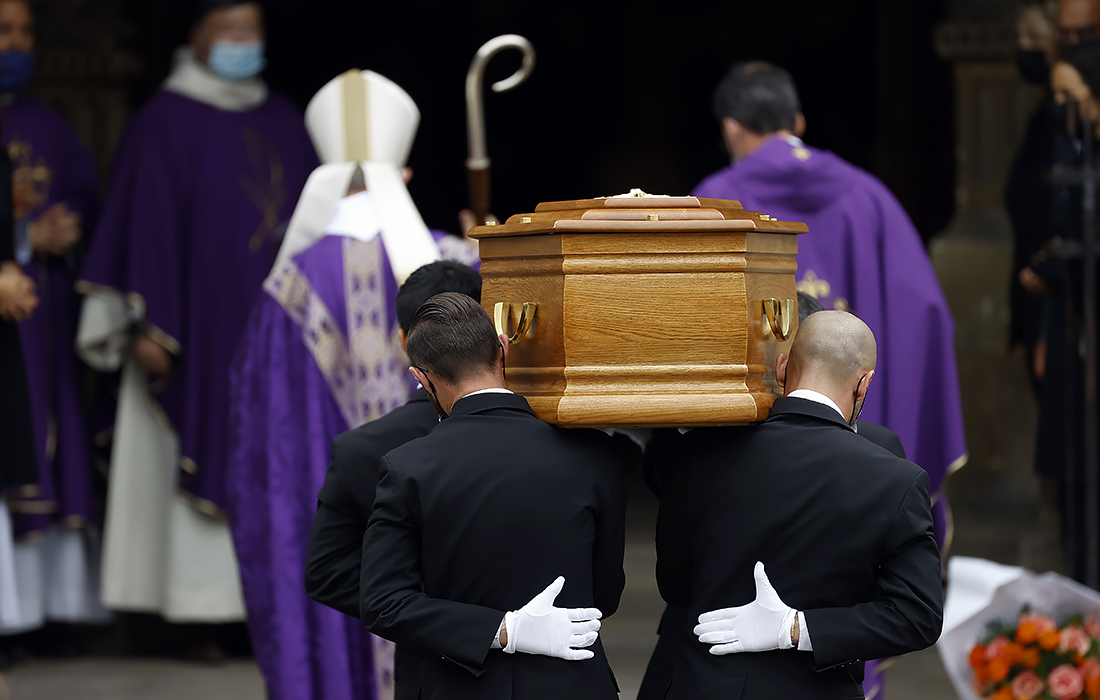 Похороны Жан-Поля Бельмондо в Париже