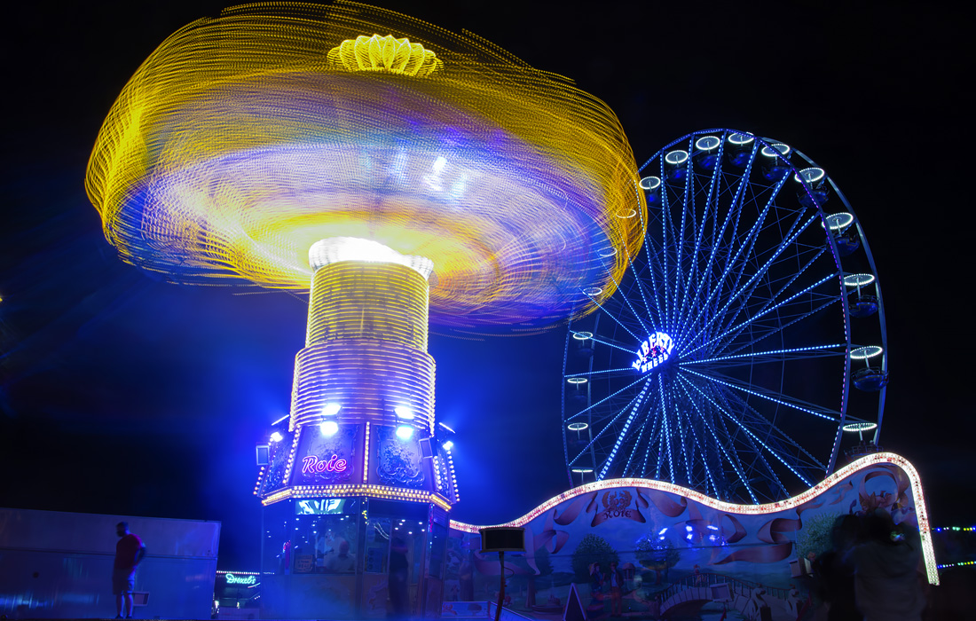 Ярмарка аттракционов во Франкфурте