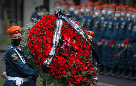 Прощание с главой МЧС Евгением Зиничевым