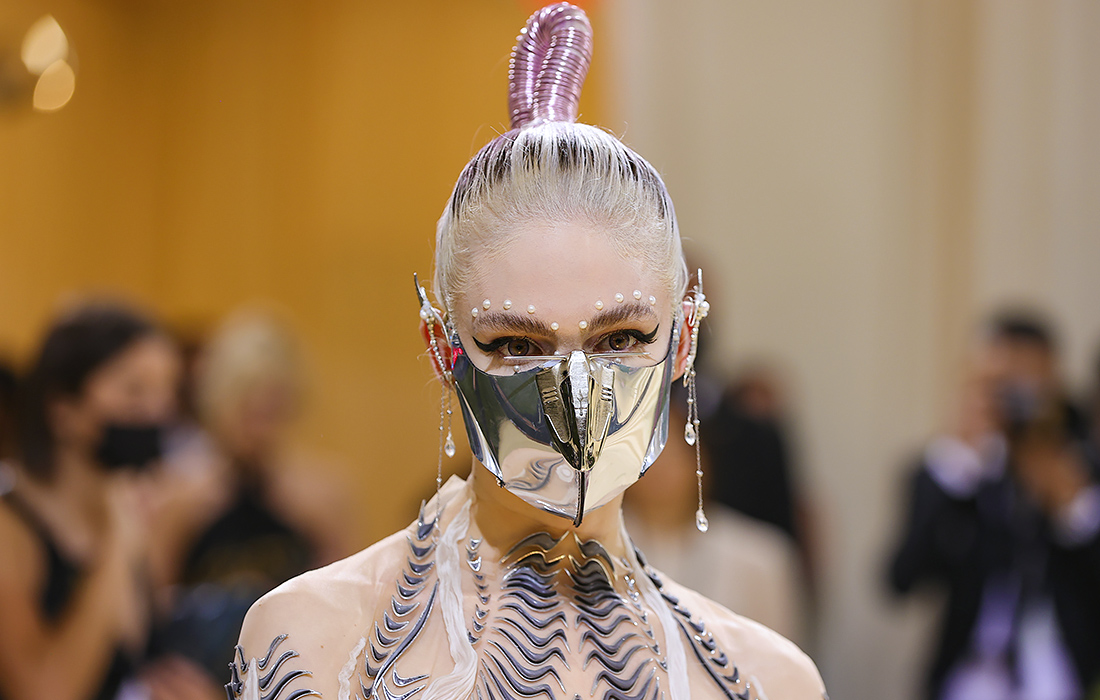 Певица Граймс