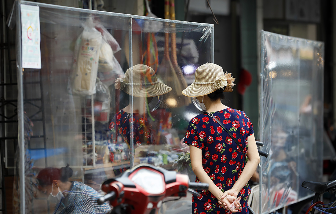 Власти Ханоя ослабили ограничения, введенные два месяца назад для борьбы с распространением коронавируса