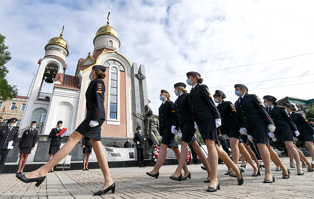 Присягу приняли 27 курсантов первого курса владивостокского филиала Дальневосточного юридического института МВД России