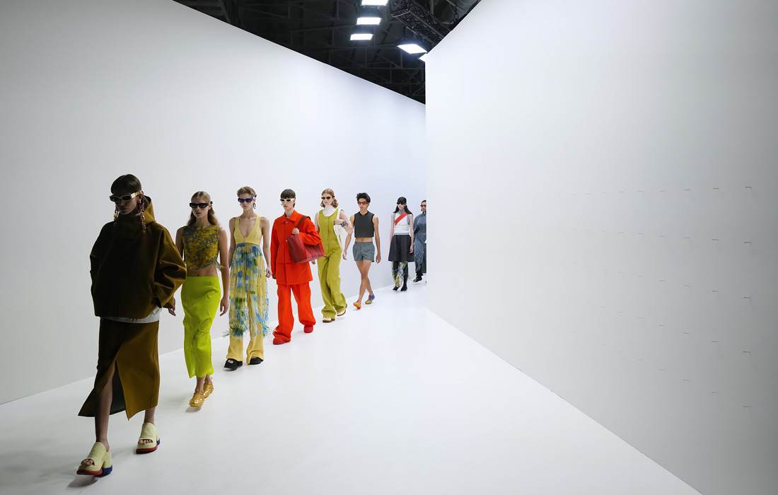 Показ коллекции Sunnei на Неделе моды