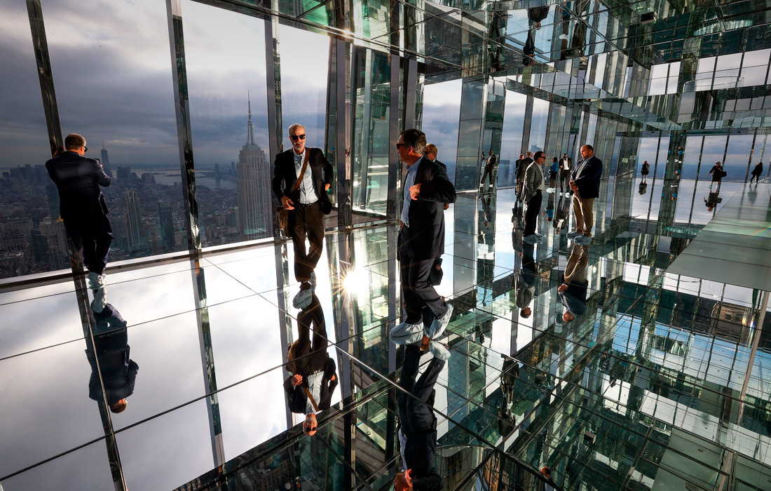 В Нью-Йорке готовится к открытию смотровая площадка небоскреба One Vanderbilt со стеклянным полом и зеркалами
