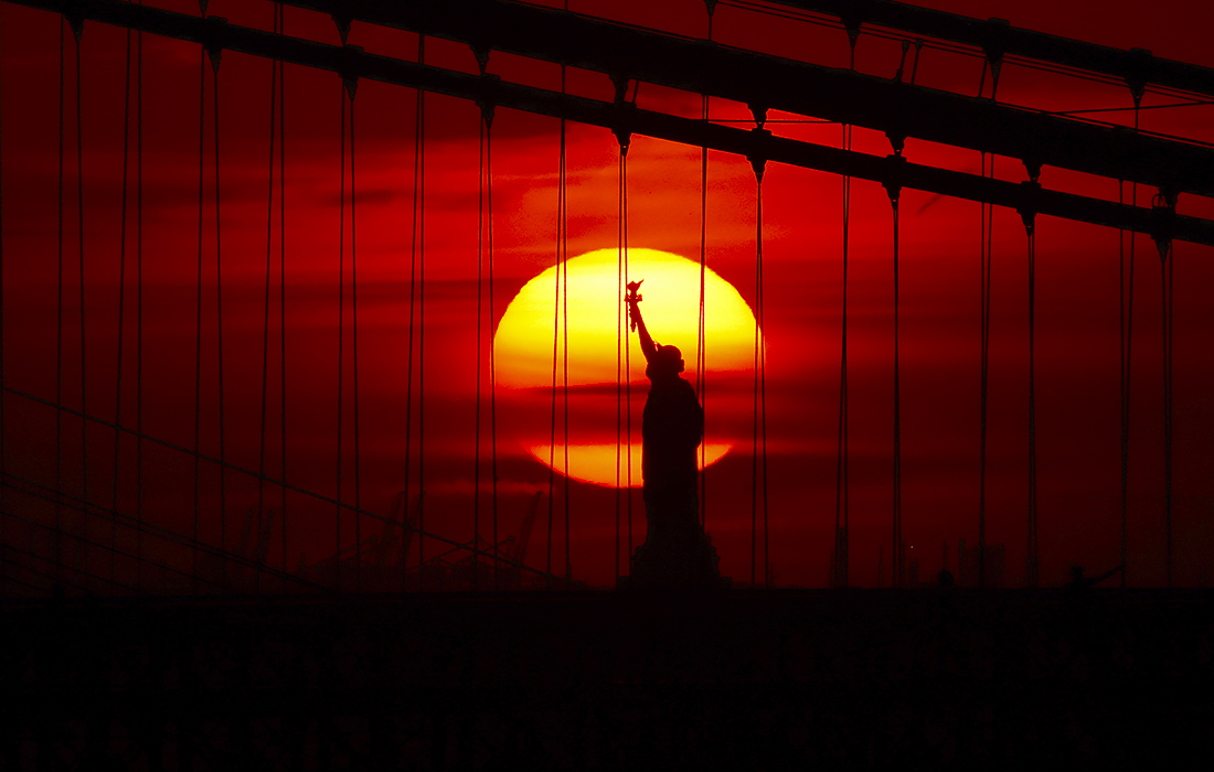 Закат солнца в Нью-Йорке