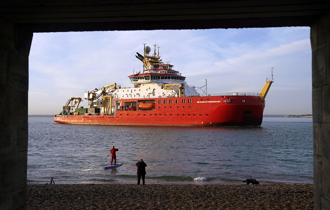 Полярное исследовательское судно Великобритании RRS Sir David Attenborough прибыло в графство Хэмпшир