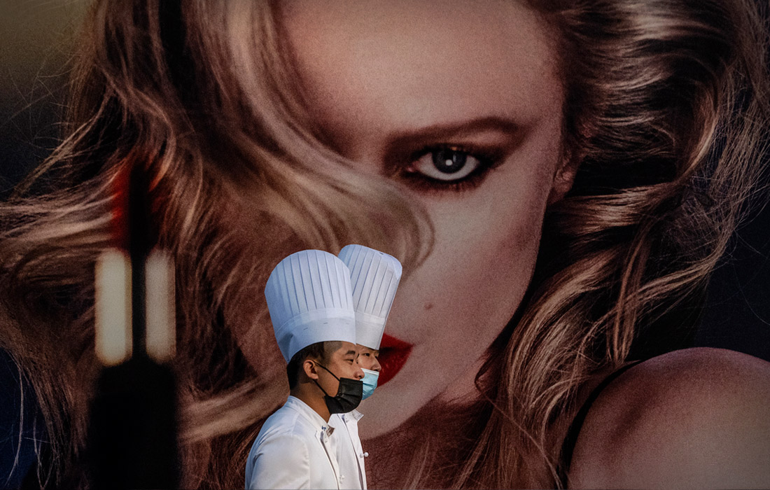 В Китае намерены еще долгое время придерживаться политики "нулевой терпимости" к COVID