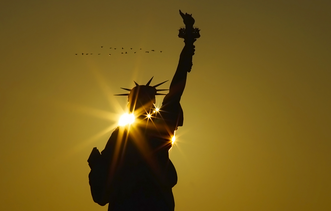 Восход солнца в Нью-Йорке