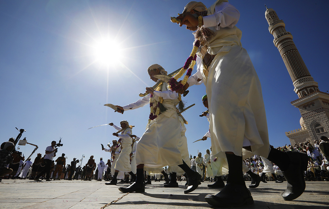 Массовая свадебная церемония в Йемене