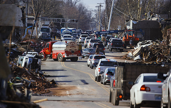 Последствия торнадо в Кентукки