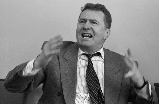 Жириновский призывает не вывозить продукцию из России в другие республики и предсказывает рост антисемитизма