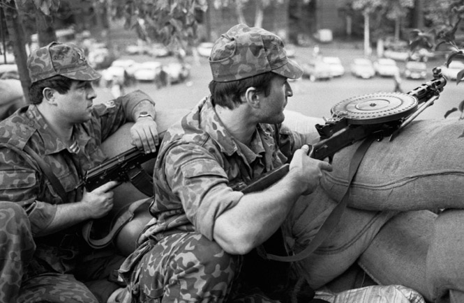 В Грузии введено чрезвычайное положение