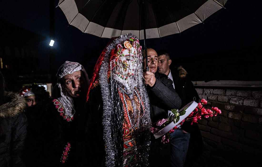 Традиционная свадьба помаков в болгарском селе Рибново