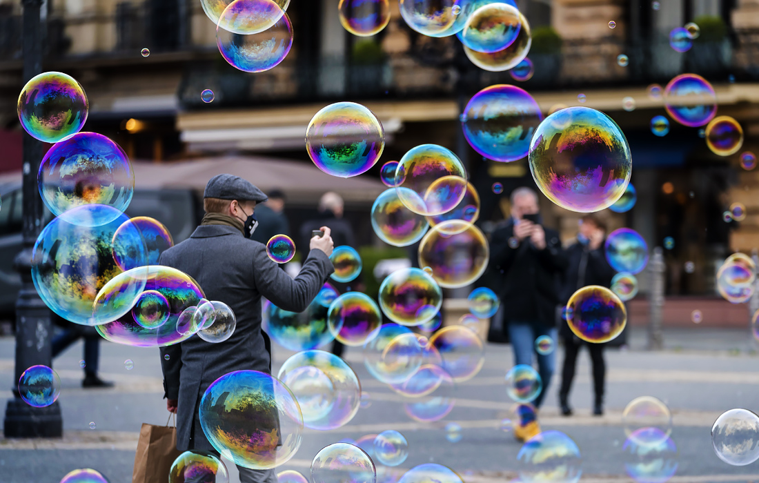 Площадь у старой оперы во Франкфурт-на-Майне