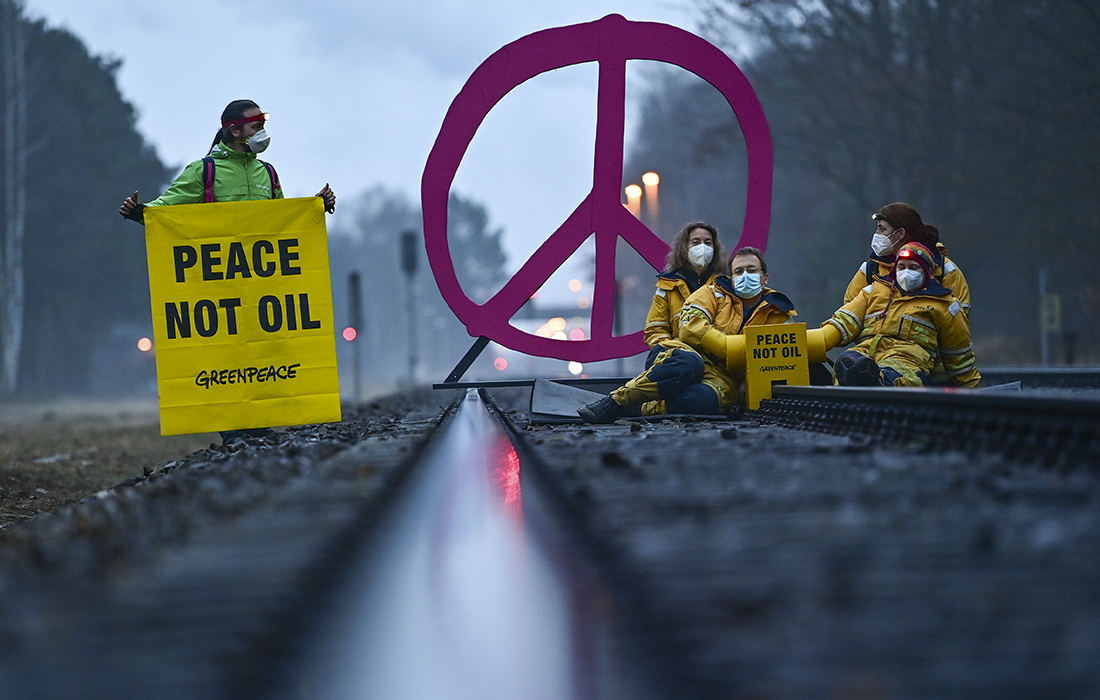 Протест активистов Гринпис в немецком Бранденбурге